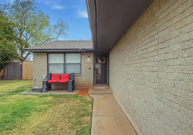 Photo 2 of Multi family home for sale at 7719 Nw 113th Place, Oklahoma City, OK 73162 | MLS# 1251954 | Listing updated on 2026-10-02
