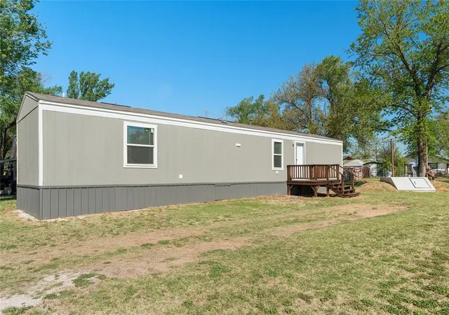 Photo 3 of Single family home for sale at 716 W 2nd Street, Watonga, OK 73772 | MLS# 1251957 | Listing updated on 2026-10-02
