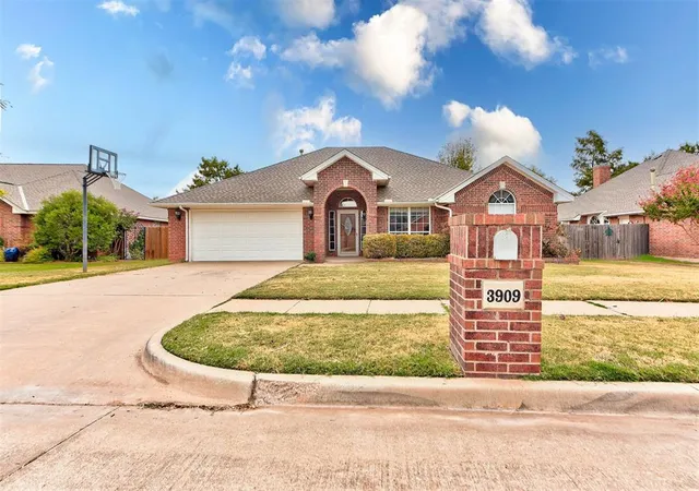 Photo 1 of Single family home for sale at 3909 Brunswick Ln, Norman, OK 73072 | MLS# 1251960 | Listing updated on 2026-10-07