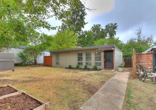 Photo 2 of Sale Pending at 3009 Pioneer St, Oklahoma City, OK 73107 | MLS# 1251963 | Listing updated on 2026-10-06