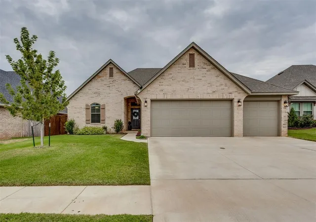 Photo 1 of Single family home for sale at 9208 Sw 41st Street, Oklahoma City, OK 73179 | MLS# 1251964 | Listing updated on 2026-10-07