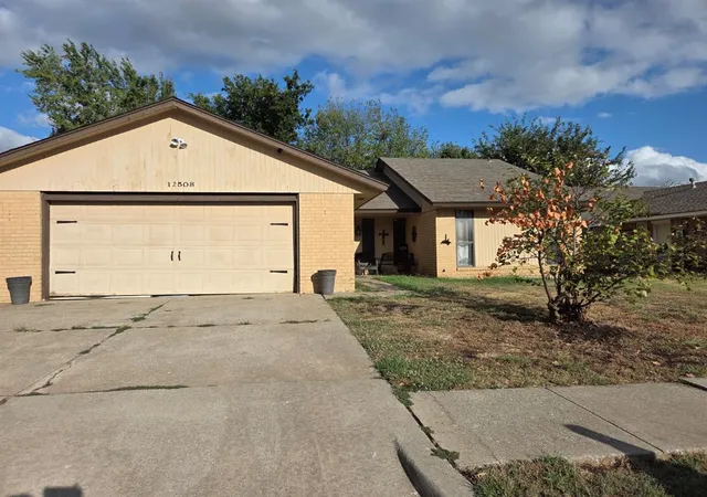 Photo 1 of Single family home for sale at 12508 Pine Blf Dr, Oklahoma City, OK 73142 | MLS# 1251965 | Listing updated on 2026-10-09
