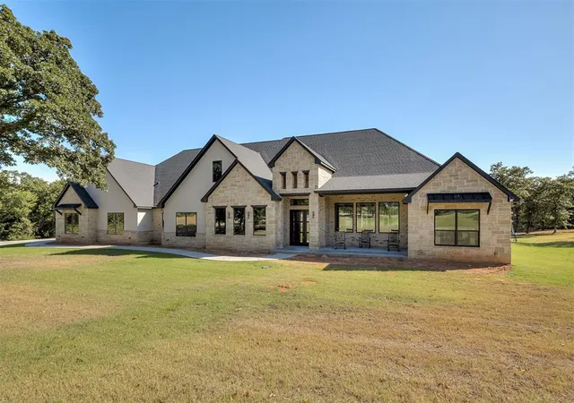 Photo 3 of Single family home for sale at 15109 Se 104th Street, Choctaw, OK 73020 | MLS# 1251967 | Listing updated on 2026-10-02
