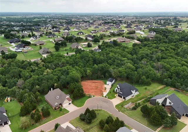 Photo 3 of Single family home for sale at 14285 Fox Lair Ln, Edmond, OK 73025 | MLS# 1251968 | Listing updated on 2026-10-02