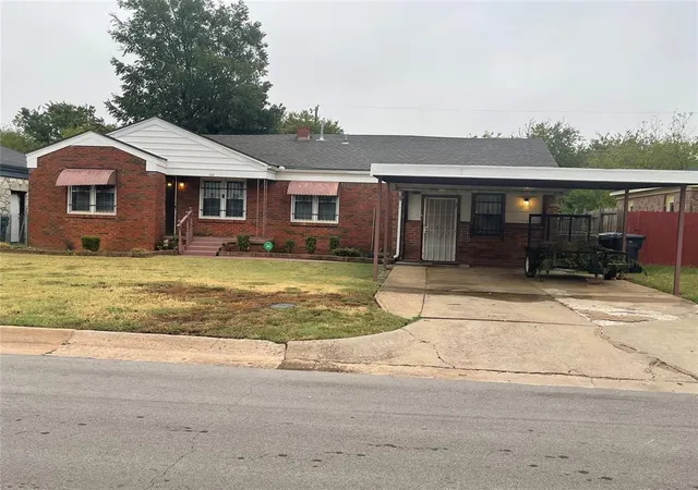 Single family home for sale at 1224 N Campbell Rd, Oklahoma City, OK 73111 | MLS# 1251972