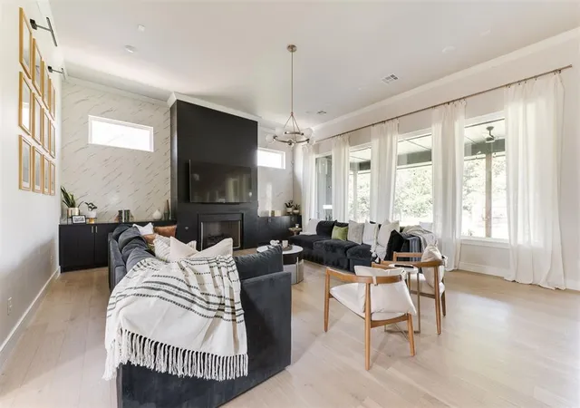 Single family home for sale at 2924 Sandstone Ridge, Edmond, OK 73034 | MLS# 1251980