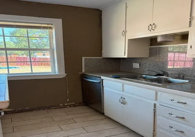 Photo 4 of Single family home for sale at 1105 Nowahy Ave, Clinton, OK 73601 | MLS# 1251981 | Listing updated on 2026-10-03