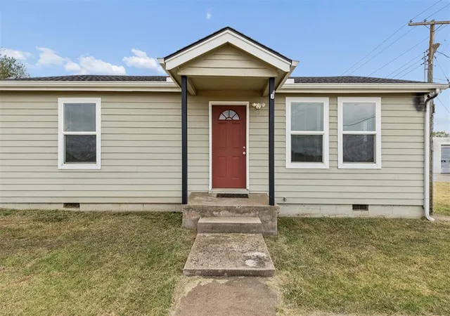 Photo 1 of Single family home for sale at 230 Se 60th Street, Oklahoma City, OK 73149 | MLS# 1251983 | Listing updated on 2026-10-02