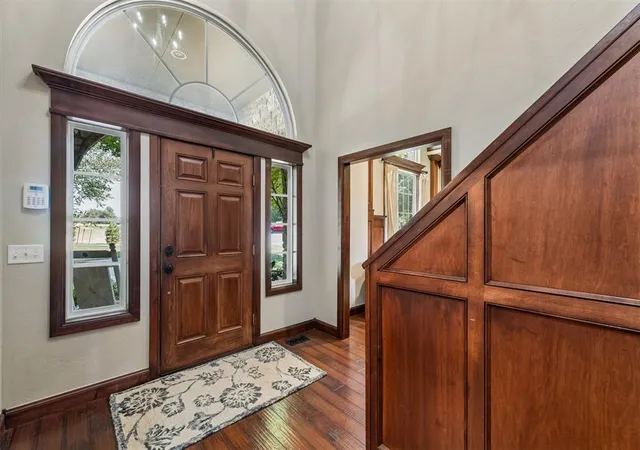 Photo 3 of Sale Pending at 1400 Pebble Beach Dr, Norman, OK 73072 | MLS# 1251984 | Listing updated on 2026-10-05