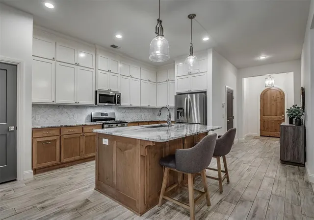 Photo 4 of Single family home for sale at 2400 NW 179th Terrace, Edmond, OK 73012 | MLS# 1251994 | Listing updated on 2026-10-03