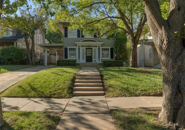 Photo 1 of Single family home for sale at 428 Nw 21st Street, Oklahoma City, OK 73103 | MLS# 1252002 | Listing updated on 2026-10-28