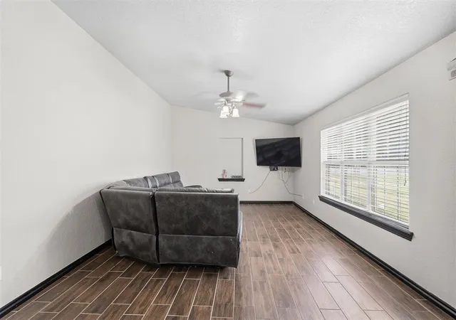 Photo 3 of Single family home for sale at 802 S Clayton Ave, Wynnewood, OK 73098 | MLS# 1252003 | Listing updated on 2026-10-02