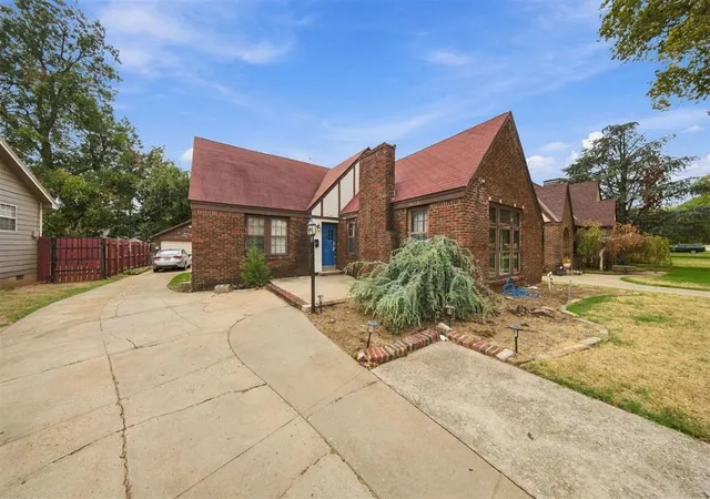 Photo 2 of Single family home for sale at 2626 Nw 13th Street, Oklahoma City, OK 73107 | MLS# 1252011 | Listing updated on 2026-10-06