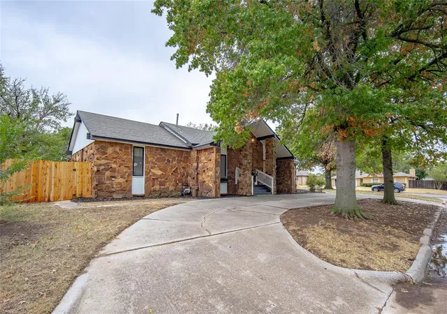 Photo 1 of Single family home for sale at 1501 W Hickory St, El Reno, OK 73036 | MLS# 1252021 | Listing updated on 2026-10-02