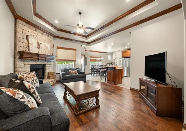 Photo 3 of Sale Pending at 840 Sea Biscuit Dr, Edmond, OK 73025 | MLS# 1252022 | Listing updated on 2026-10-07
