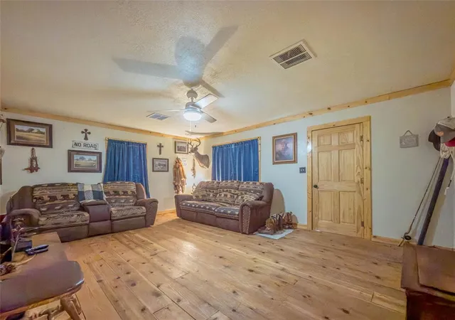 Photo 4 of Single family home for sale at 409 W 5th Street, Foss, OK 73647 | MLS# 1252024 | Listing updated on 2026-10-05