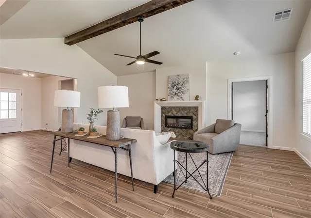 Photo 3 of Single family home for sale at 4900 Vine Cliff Rd, Mustang, OK 73064 | MLS# 1252037 | Listing updated on 2026-10-03