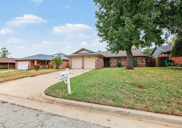 Photo 3 of Single family home for sale at 8716 Cord Ave, Oklahoma City, OK 73132 | MLS# 1252053 | Listing updated on 2026-10-13