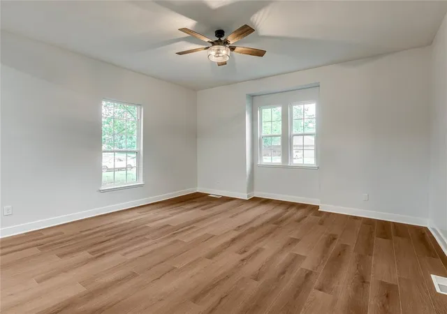 Photo 3 of Single family home for sale at 517 E Perkins Ave, Guthrie, OK 73044 | MLS# 1252056 | Listing updated on 2026-10-03