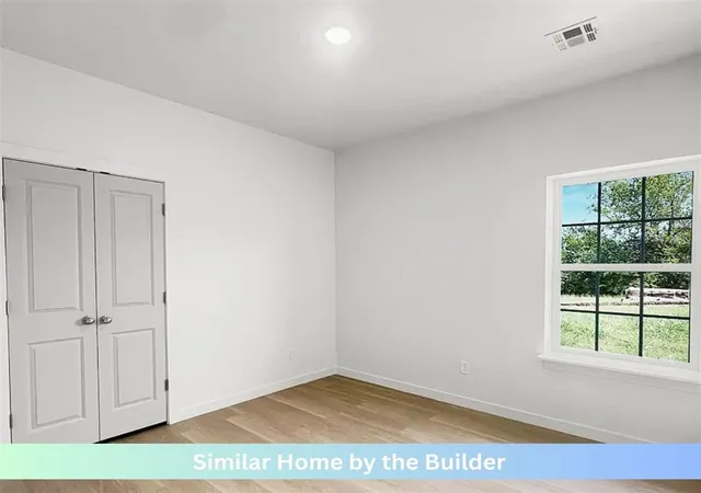 Photo 3 of Single family home for sale at 1811 SW Monroe Ave, Lawton, OK 73501 | MLS# 1252064 | Listing updated on 2026-10-06