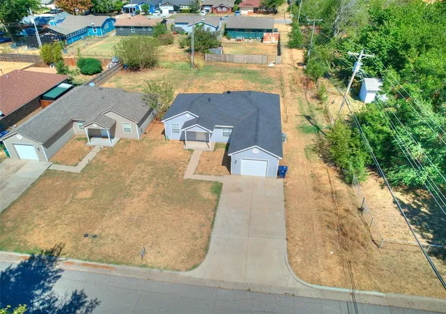 Photo 3 of Single family home for sale at 1415 Nw 98th Street, Oklahoma City, OK 73114 | MLS# 1252068 | Listing updated on 2026-10-03