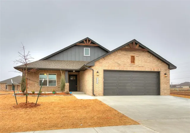 Photo 1 of Single family home for sale at 7717 Three Woods Ln, Yukon, OK 73099 | MLS# 1252070 | Listing updated on 2026-10-03