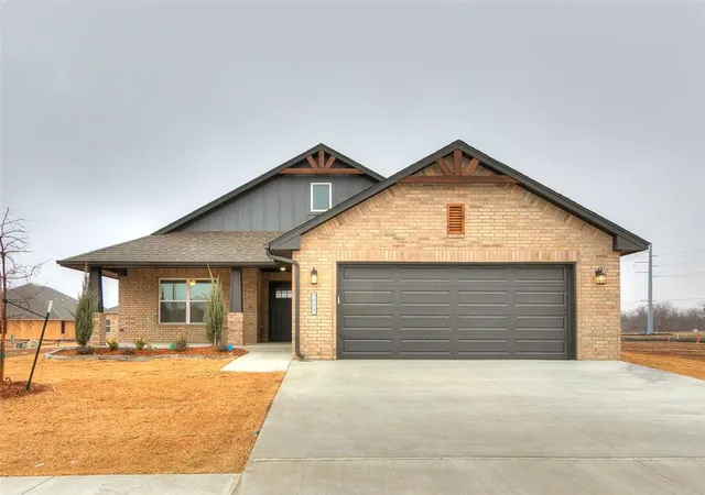Photo 3 of Single family home for sale at 7717 Three Woods Ln, Yukon, OK 73099 | MLS# 1252070 | Listing updated on 2026-10-03