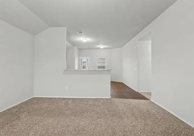 Photo 3 of Single family home for sale at 9638 High Noon Rd, Yukon, OK 73099 | MLS# 1252075 | Listing updated on 2026-10-03