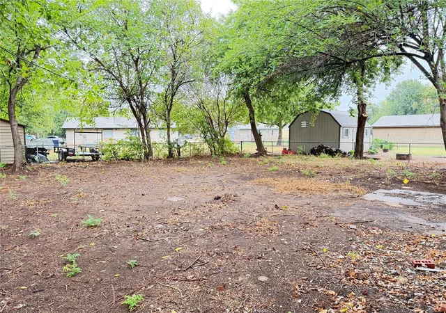 Photo 2 of Single family home for sale at 619 W Hillcrest Dr, Mustang, OK 73064 | MLS# 1252094 | Listing updated on 2026-10-03