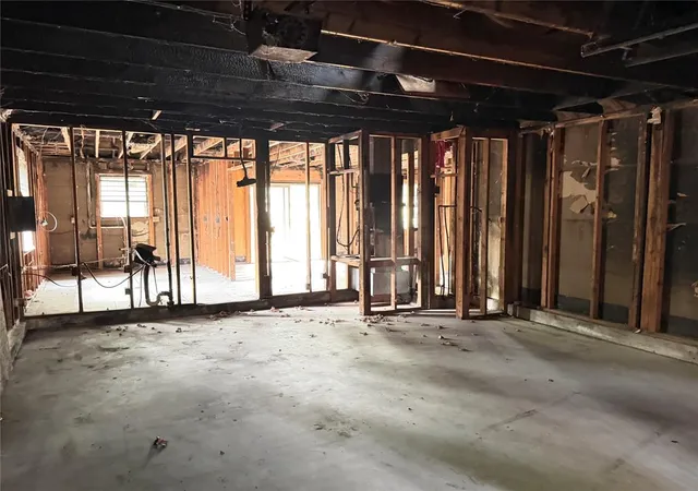 Photo 4 of Single family home for sale at 619 W Hillcrest Dr, Mustang, OK 73064 | MLS# 1252094 | Listing updated on 2026-10-03