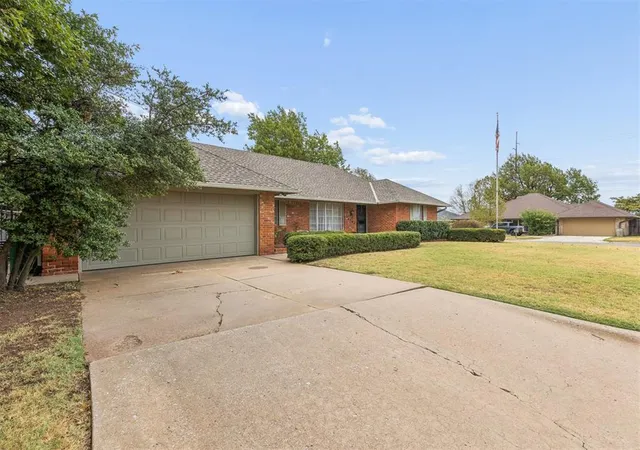 Photo 2 of Sale Pending at 4701 Nw 74th Street, Oklahoma City, OK 73132 | MLS# 1252103 | Listing updated on 2026-10-05