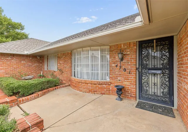 Photo 4 of Sale Pending at 4701 NW 74th Street, Oklahoma City, OK 73132 | MLS# 1252103 | Listing updated on 2026-10-05