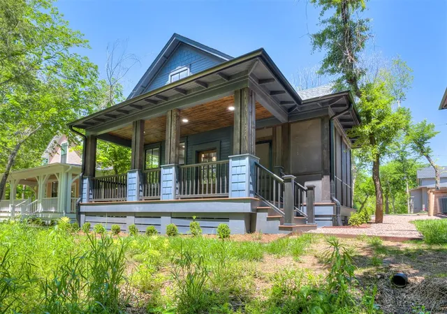 Photo 1 of Single family home for sale at 18252 Willowbrooke Ct, Norman, OK 73072 | MLS# 1252105 | Listing updated on 2026-10-03