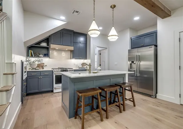 Photo 4 of Single family home for sale at 18252 Willowbrooke Ct, Norman, OK 73072 | MLS# 1252105 | Listing updated on 2026-10-03