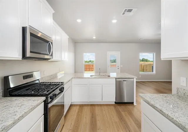 Photo 1 of Single family home for sale at 637 Sunny St, Tuttle, OK 73089 | MLS# 1252112 | Listing updated on 2026-10-03