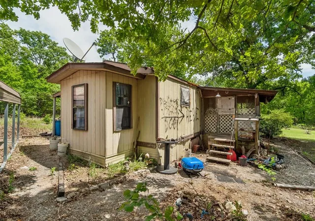 Photo 3 of Single family home for sale at 49397 E County Rd 1604, Stratford, OK 74872 | MLS# 1252118 | Listing updated on 2026-10-03