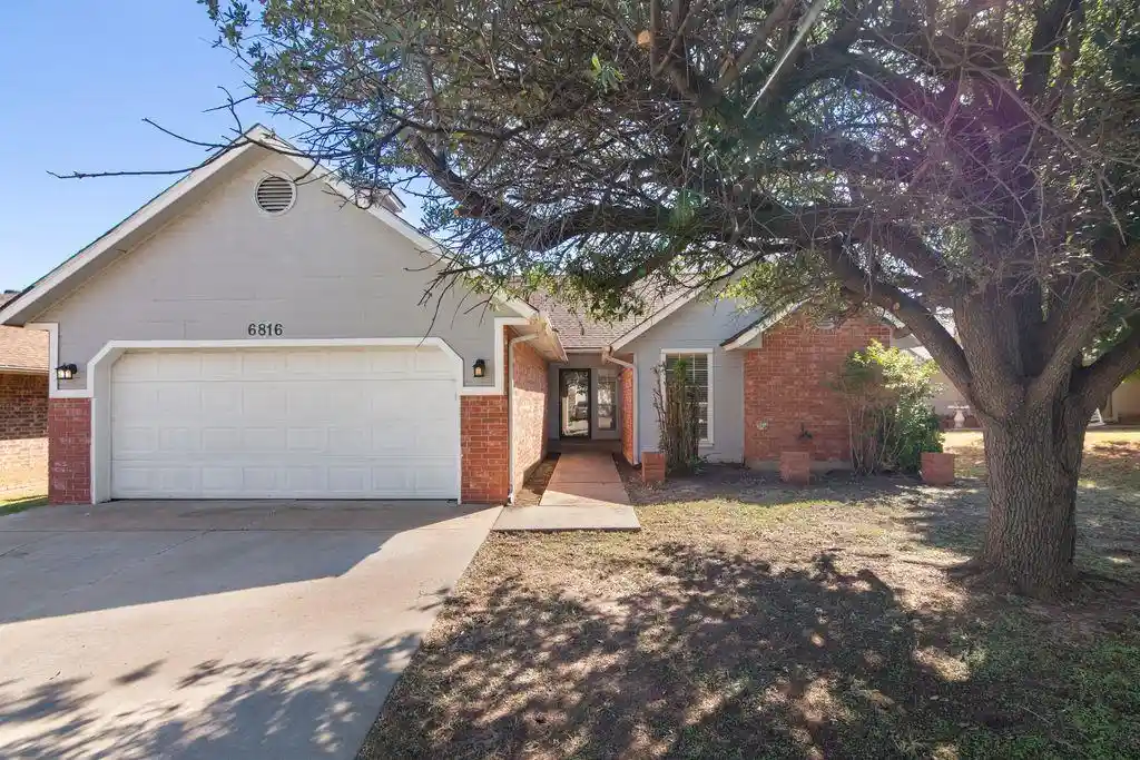Photo 1 of Single family home for sale at 6816 Nw 131st Street, Oklahoma City, OK 73142 | MLS# 1252128 | Listing updated on 2026-10-08