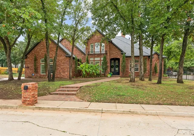 Photo 1 of Single family home for sale at 6109 Oak Forest Rd, Edmond, OK 73025 | MLS# 1252133 | Listing updated on 2026-10-08