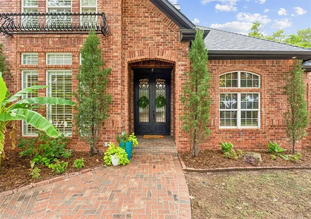 Photo 2 of Single family home for sale at 6109 Oak Forest Rd, Edmond, OK 73025 | MLS# 1252133 | Listing updated on 2026-10-08