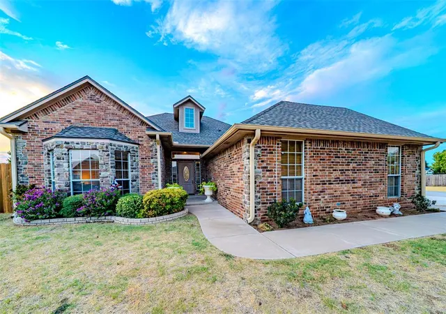 Photo 2 of Single family home for sale at 3587 Remington Pl Rd, Norman, OK 73072 | MLS# 1252135 | Listing updated on 2026-10-03