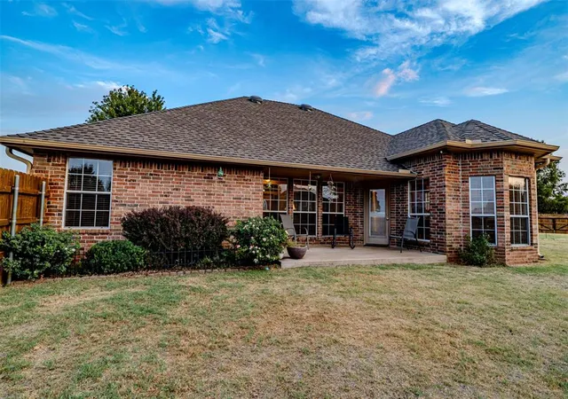 Photo 3 of Single family home for sale at 3587 Remington Pl Rd, Norman, OK 73072 | MLS# 1252135 | Listing updated on 2026-10-03