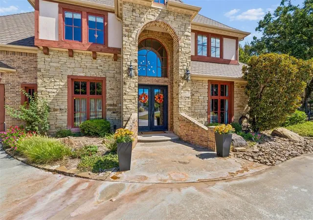 Photo 3 of Mansion for sale at 11524 Waters Welling Way, Edmond, OK 73013 | MLS# 1252138 | Listing updated on 2026-10-04