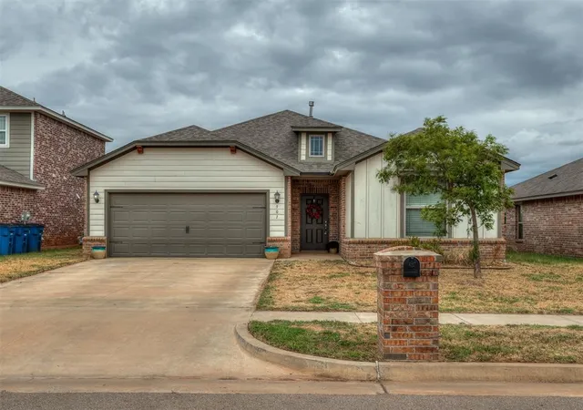 Photo 2 of Single family home for sale at 901 Nw 3rd Street, Newcastle, OK 73065 | MLS# 1252144 | Listing updated on 2026-10-03