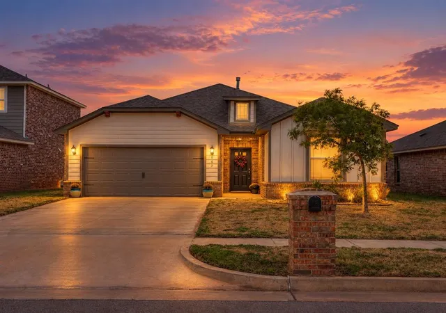 Photo 1 of Single family home for sale at 901 Nw 3rd Street, Newcastle, OK 73065 | MLS# 1252144 | Listing updated on 2026-10-03