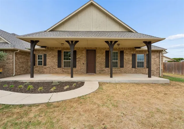 Photo 3 of Single family home for sale at 12205 Autumn, Guthrie, OK 73044 | MLS# 1252148 | Listing updated on 2026-10-07