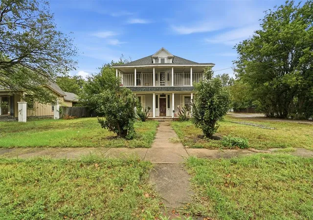 Photo 4 of Single family home for sale at 421 N Kentucky Ave, Mangum, OK 73554 | MLS# 1252149 | Listing updated on 2026-10-18