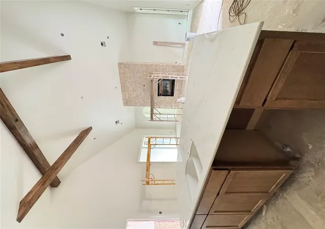 Photo 1 of Single family home for sale at 909 Villas Crk Dr, Edmond, OK 73003 | MLS# 1252180 | Listing updated on 2026-10-04