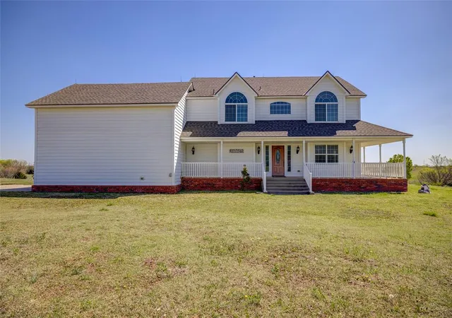 Photo 4 of Single family home for sale at 12900 Country Ln, Oklahoma City, OK 73165 | MLS# 1252188 | Listing updated on 2026-10-05