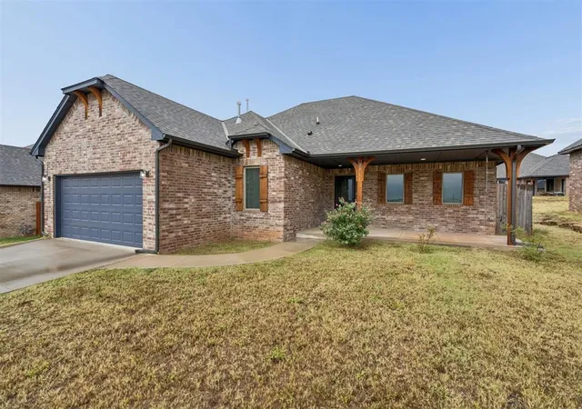 Photo 4 of Single family home for sale at 2711 Landmark Dr, Seminole, OK 74868 | MLS# 1252196 | Listing updated on 2026-10-05