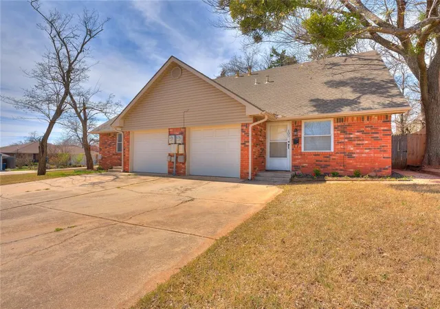 Photo 1 of Multi family home for sale at 105 N Hortense Ave, Edmond, OK 73034 | MLS# 1252204 | Listing updated on 2026-10-04